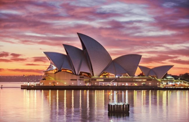 AUS